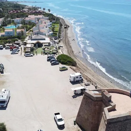 Very Family Apartment, Direct Pool Access Apartment Marbella
