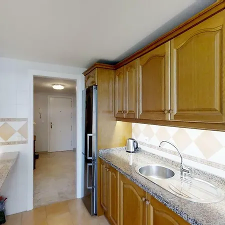Apartment Very Family Apartment, Direct Pool Access Marbella